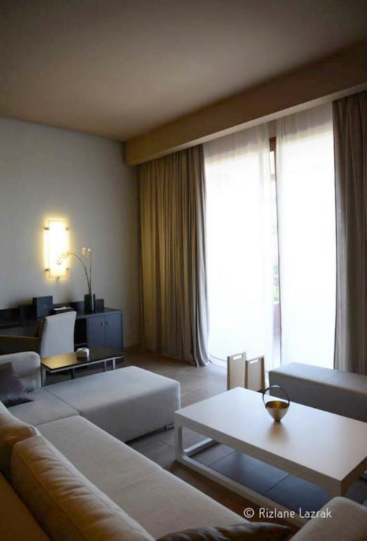 Hotel Des Arts Resort & Spa Tamarist エクステリア 写真